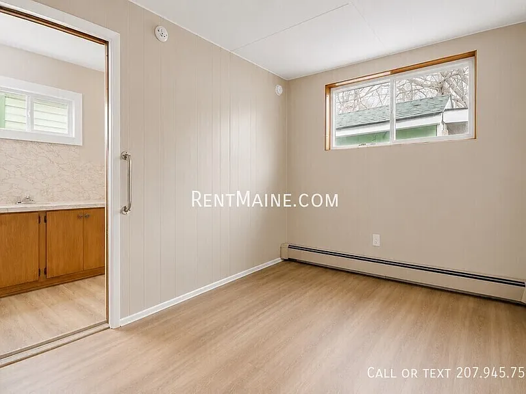 38 Jefferson St #1 — Photo 15