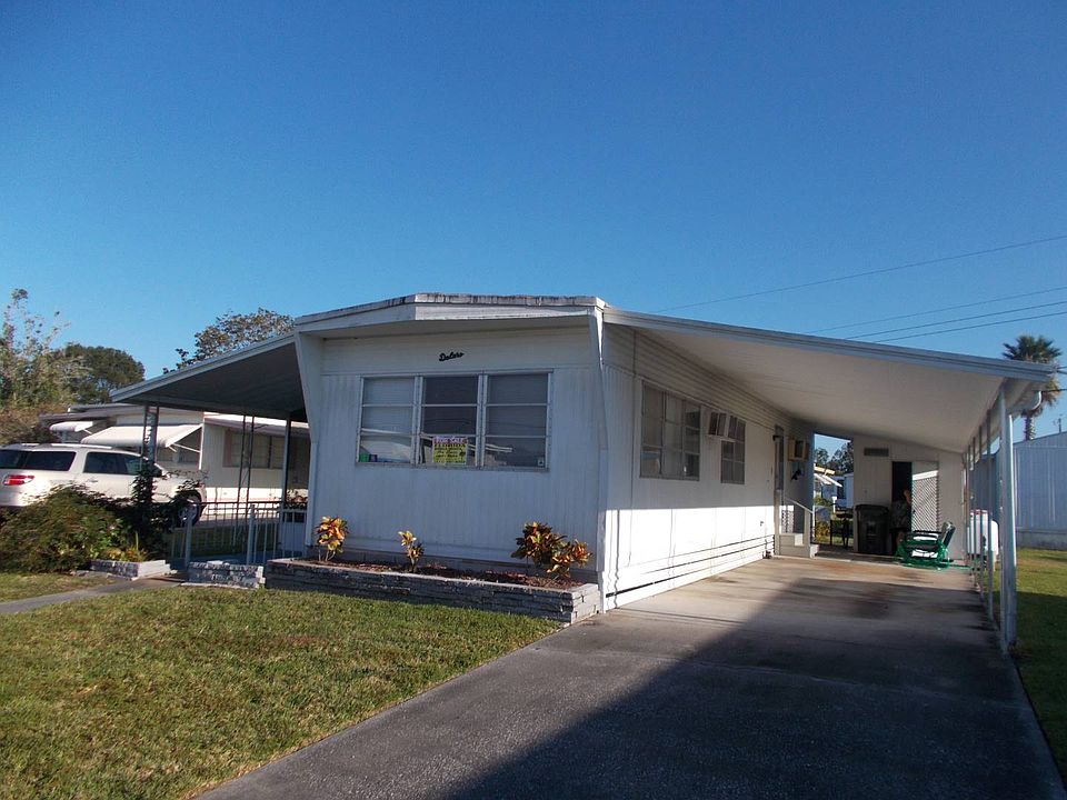 1st image of 24 Stephens Ave