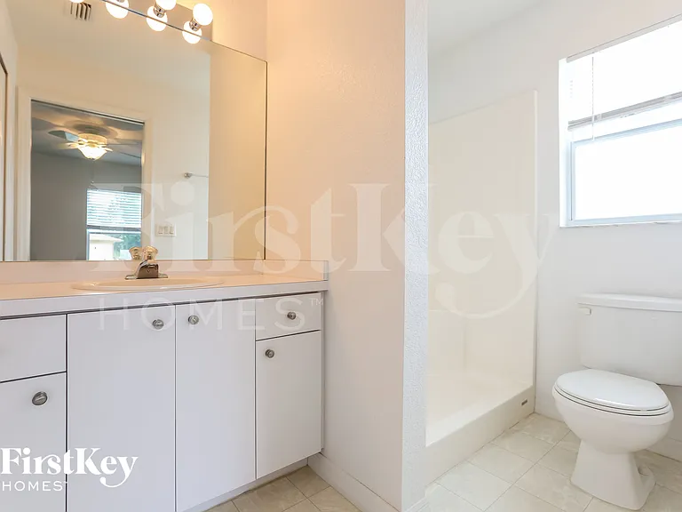 11092 Vanessa Ave — Photo 14