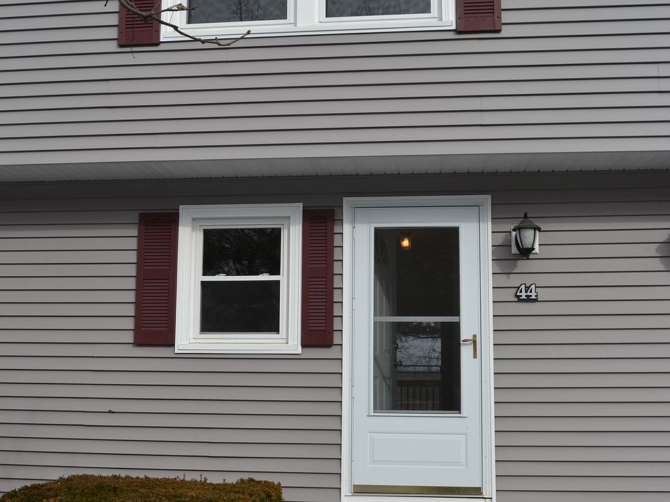 1st image of 15 Wyman St Unit 44