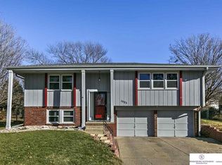 1523 S 139th St, Omaha, NE 68144