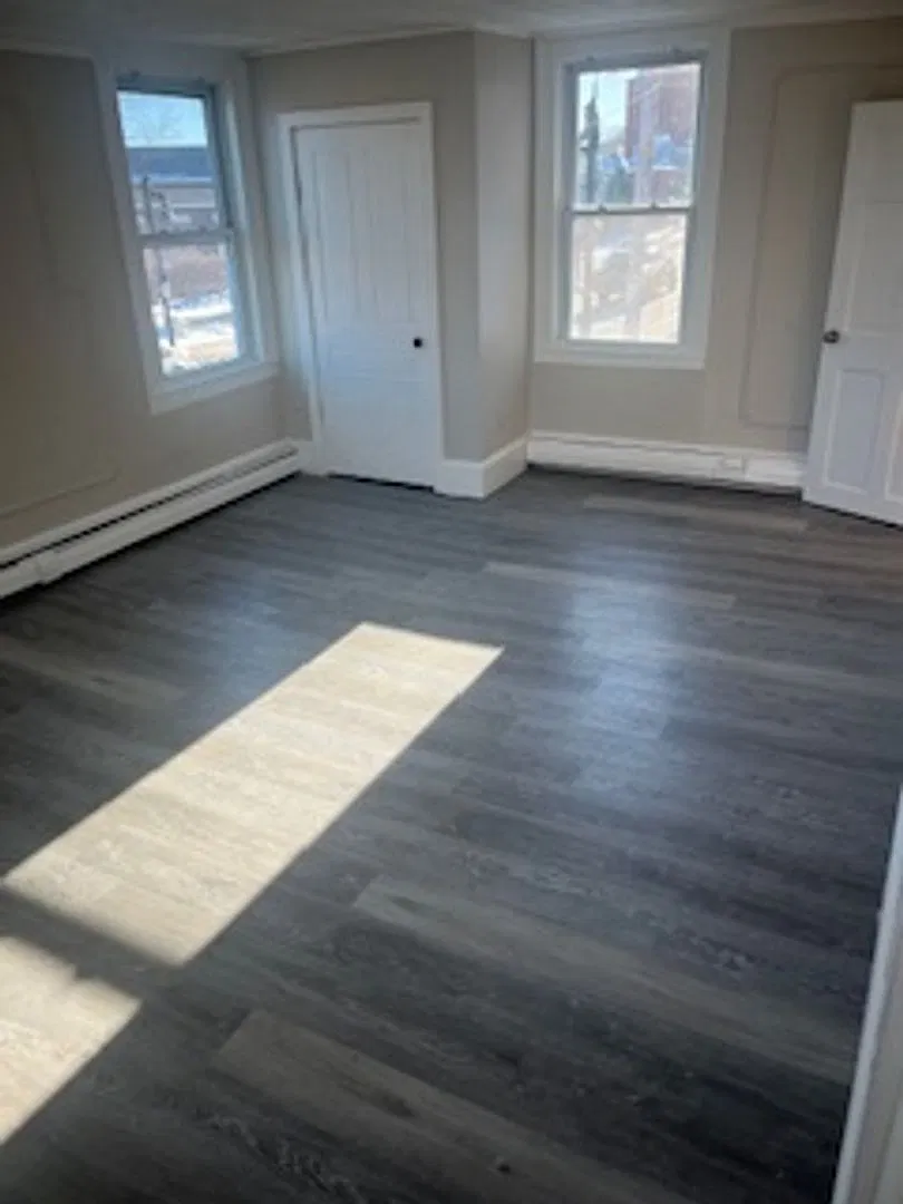 15-21 High Street — Photo 2