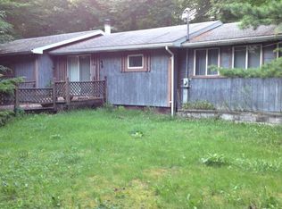 75 Hootie Holler Ln, Mount Storm, WV 26739