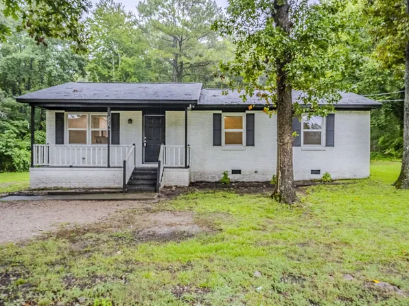 102 N Bend Dr, Knightdale, NC 27545