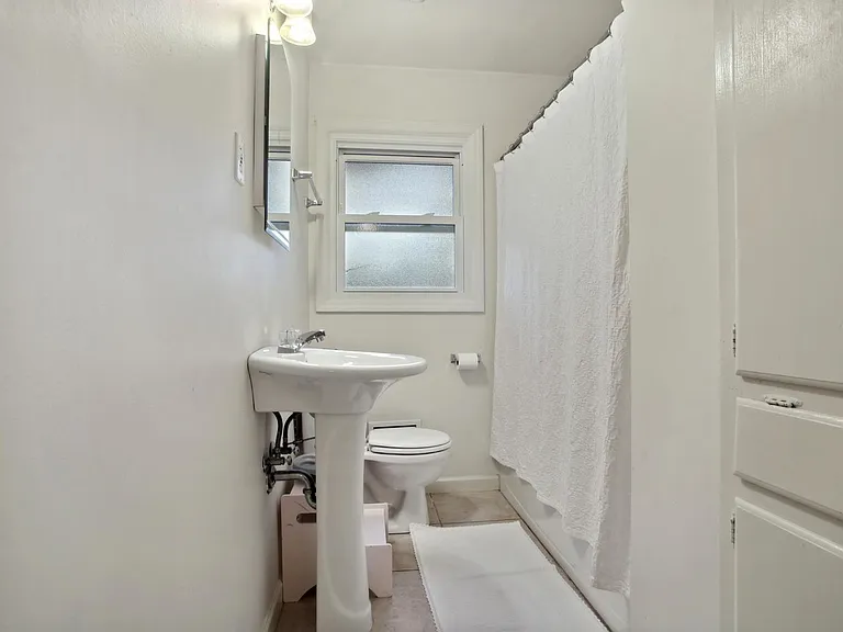 364 Westside Dr — Photo 22