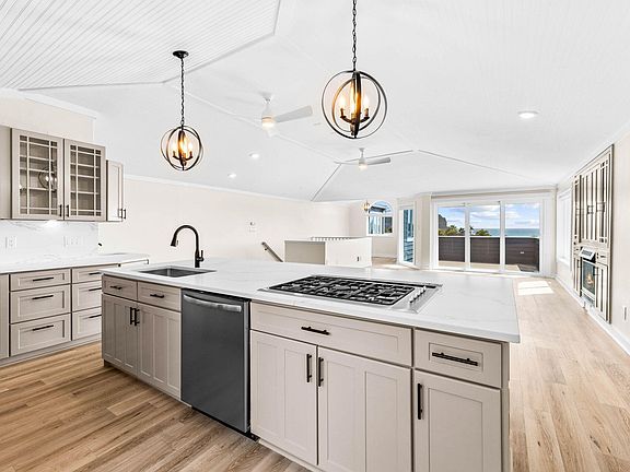 4th image of 2701 Scenic Highway 98 Unit 5