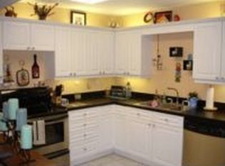 2165 E Gardenia Cir, N Ft Myers, FL 33917