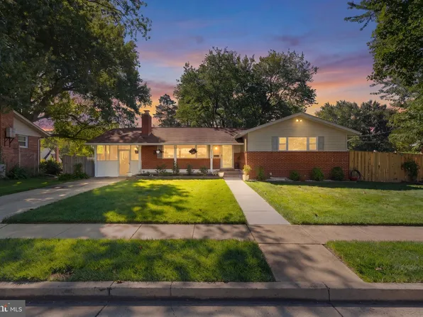 3713 Randolph St, Fairfax, VA 22030