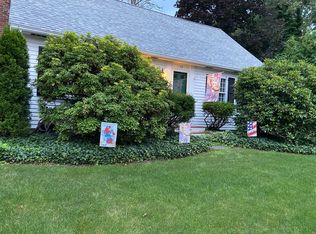 13 Sheffield Rd, West Yarmouth, MA 02673