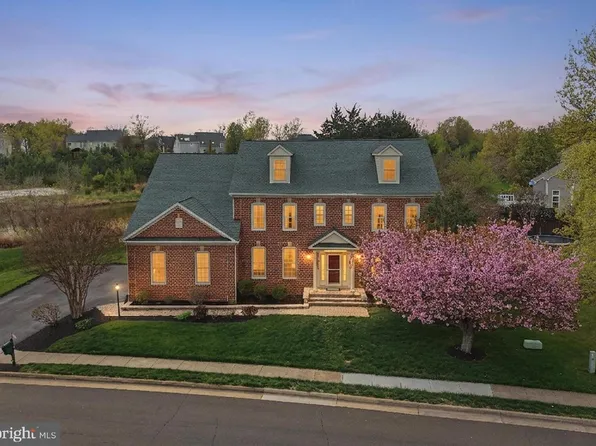 14170 Clubhouse Rd, Gainesville, VA 20155