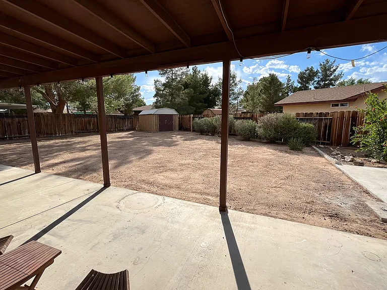 201 Kimberly Ln — Photo 3