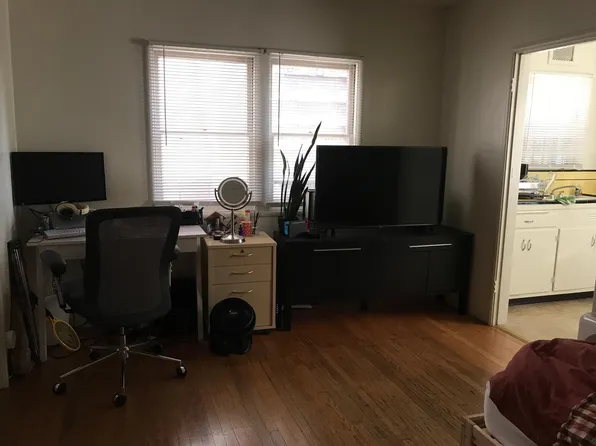 2437 Warring St, Berkeley, CA 94704