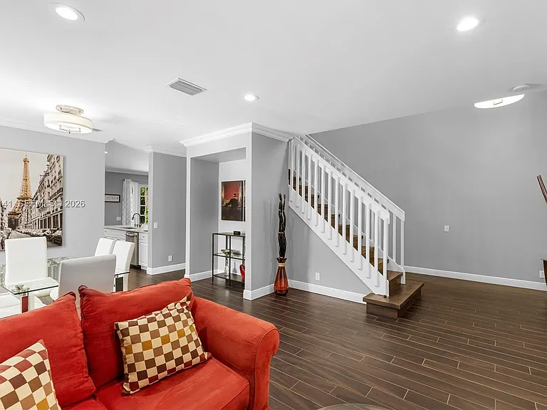 4228 Laurel Ridge Cir — Photo 11