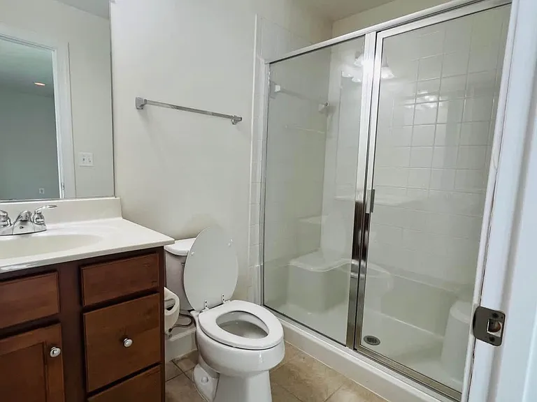Caledonia Meadow Dr — Photo 22
