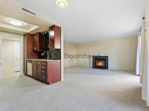 1318 B St APT 102, Hayward, CA 94541
