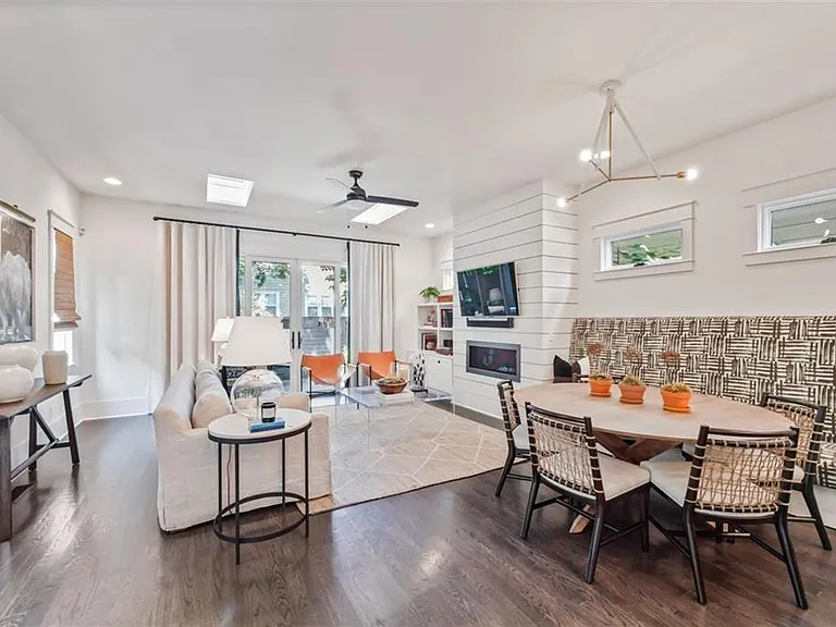 222 Lampkin St NE — Photo 16