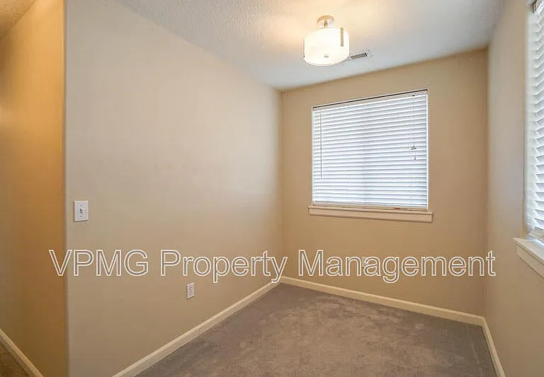 4013 NE 89th Way — Photo 11