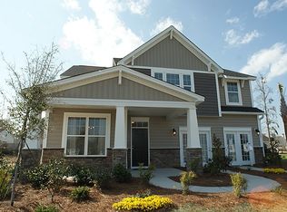 355 Clubhouse Dr, Youngsville, NC 27596