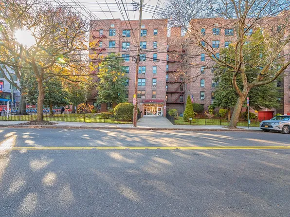 33-44 Junction Blvd #2V, Jackson Heights, NY 11372
