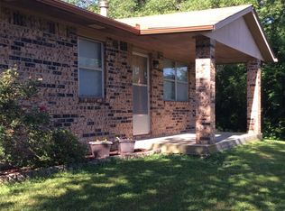 202 S Cherokee St, Locust Grove, OK 74352