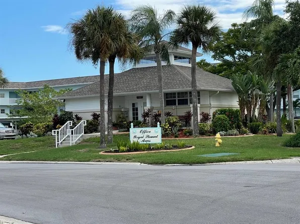 9 Forbes Pl APT 405, Dunedin, FL 34698
