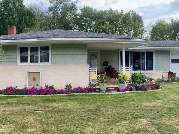 104 Nancy Ln, Punxsutawney, PA 15767