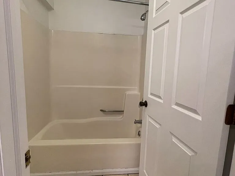 Muirfield Apartments — Photo 53