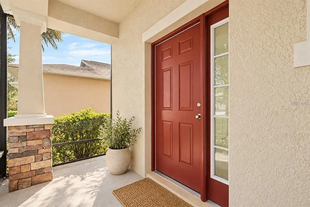 4 bed, 2.5 bath, 2371 sqft, $2,300 — Photo 3