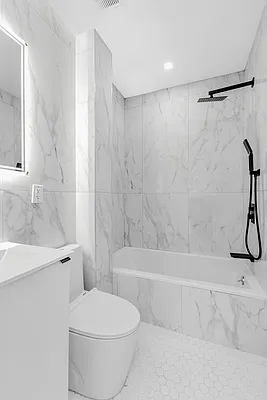 Rented by REAL New York | media 5