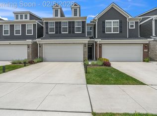 4782 Broomfield Way, Lake Orion, MI