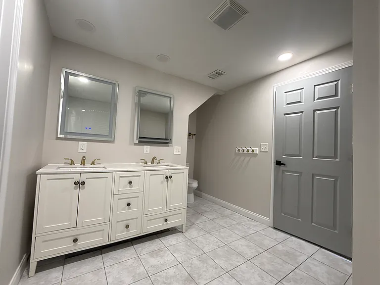 308 Anderson Ave — Photo 16