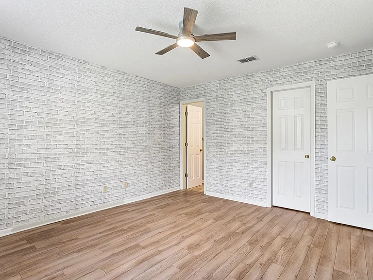 211 Edgewater Rd #36 — Photo 10