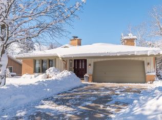 3321 S 123rd St, West Allis, WI 53227