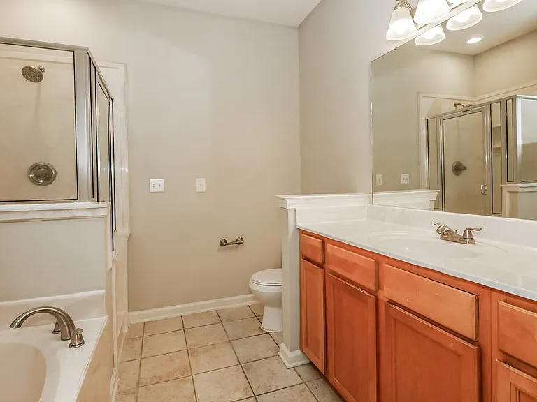 10182 Sorrento Pl — Photo 11