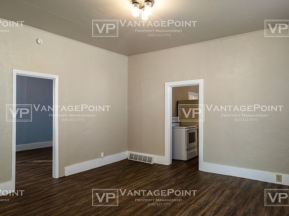 2nd image of 1611 Shore Dr