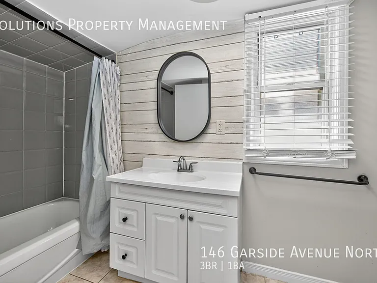 146 Garside Ave N — Photo 16