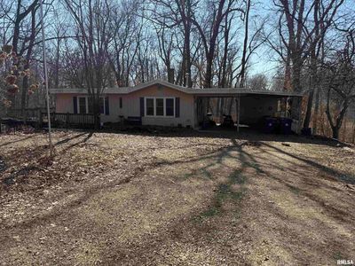 100 Thrush Ave, Pekin, IL, 61554