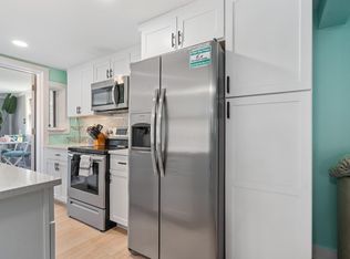 20R Old Point Rd FLOOR 1, Newbury, MA 01951