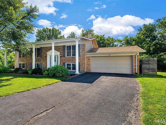 2nd image of 12917 Cedarledge Ct