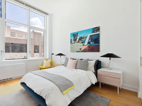 43-22 Queens Street image 2 of 11