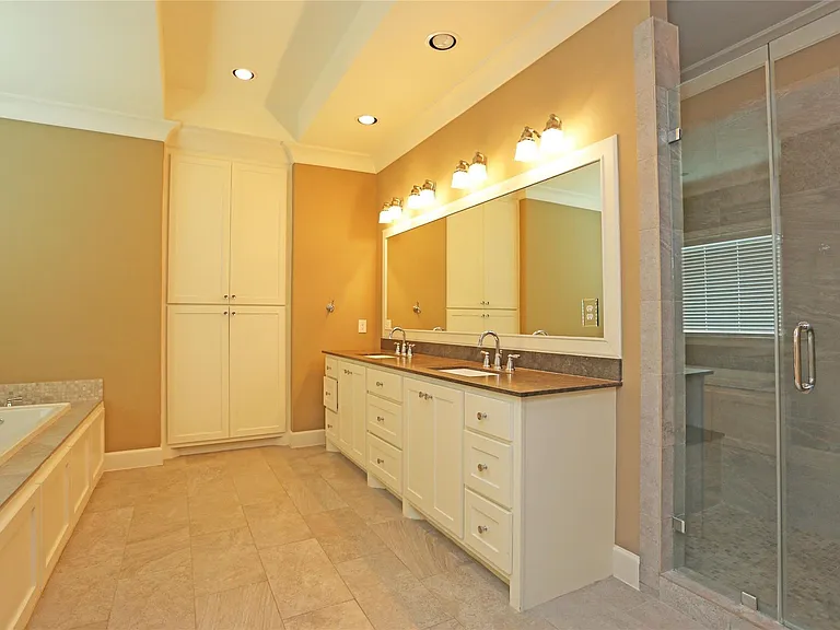 1611 Wakefield Dr — Photo 18