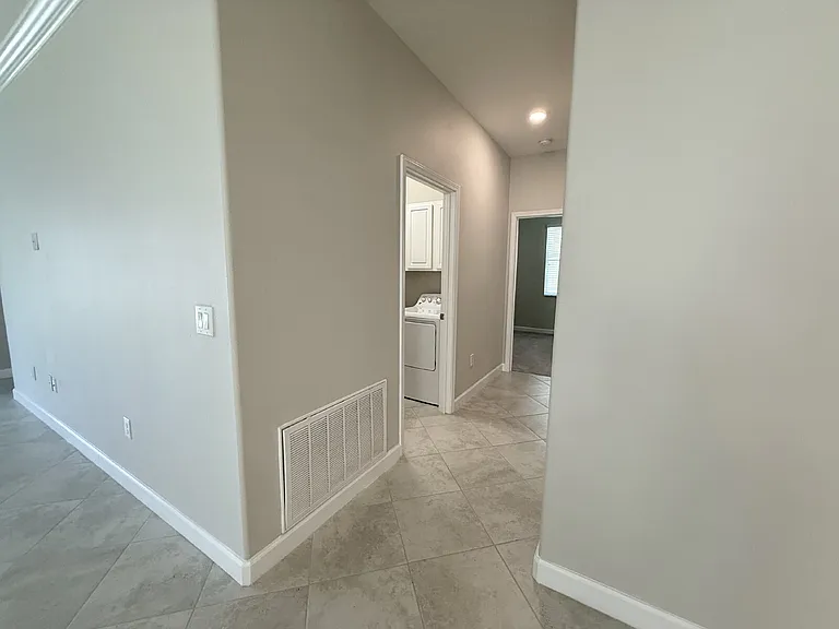 2380 Bartolo Dr — Photo 11