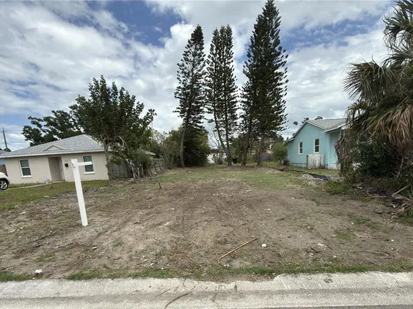 1334 30th St S Lot 44, Saint Petersburg, FL 33712