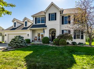 1019 Roanoke Dr, Westfield, IN 46074