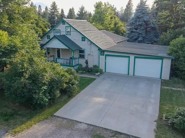 6906 Cody St, Bonners Ferry, ID 83805