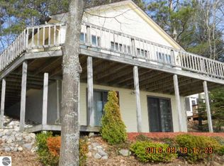 10068 Twin Lake Rd NE, Mancelona, MI 49659