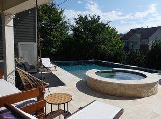 2404 Double Oaks Rd, Charlotte, NC 28206