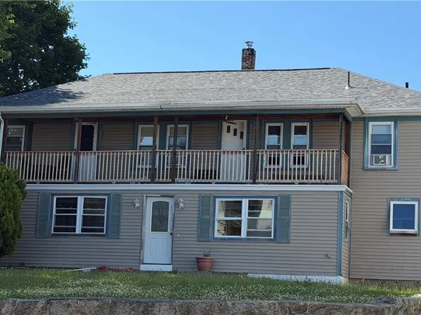 644 Elm St, Woonsocket, RI 02895