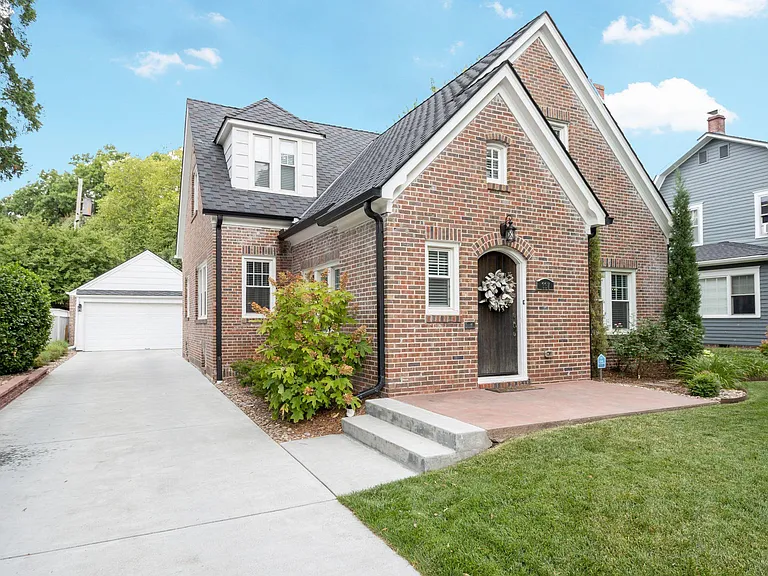 337 S Terrace Dr — Photo 19
