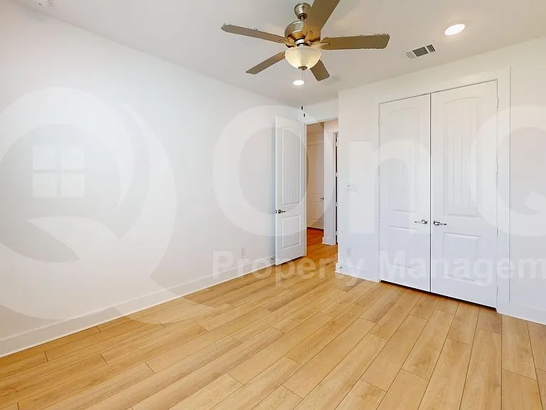 2950 Frederick Dr — Photo 14